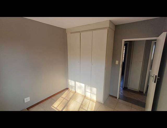 3 BEDROOM APARTMENT FOR SALE IN DIE HOEWES